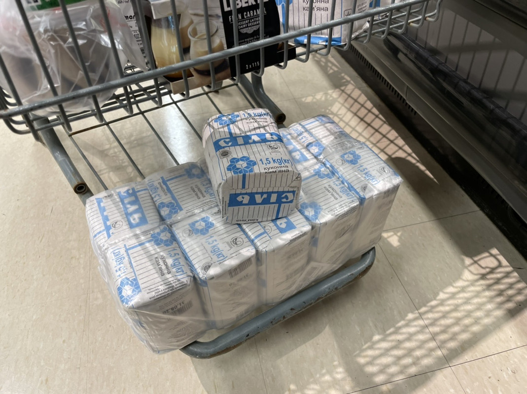 C13AC28F-2007-4C39-BF77-AF4919A063B2