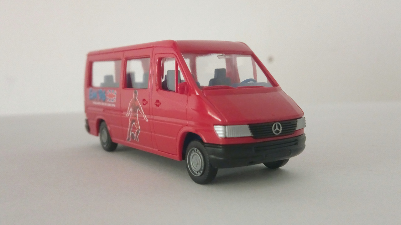 Macht (9500)