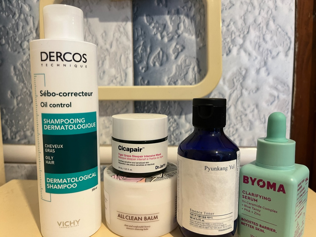 5C0C7BEF-8F34-4E84-BD77-6A5B274ECF6D