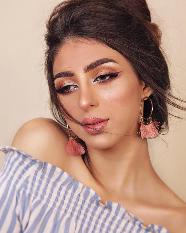 عهد بنت عبدالله on Instagram_ _لوك ناااااااعم بالخ_0(JPG)