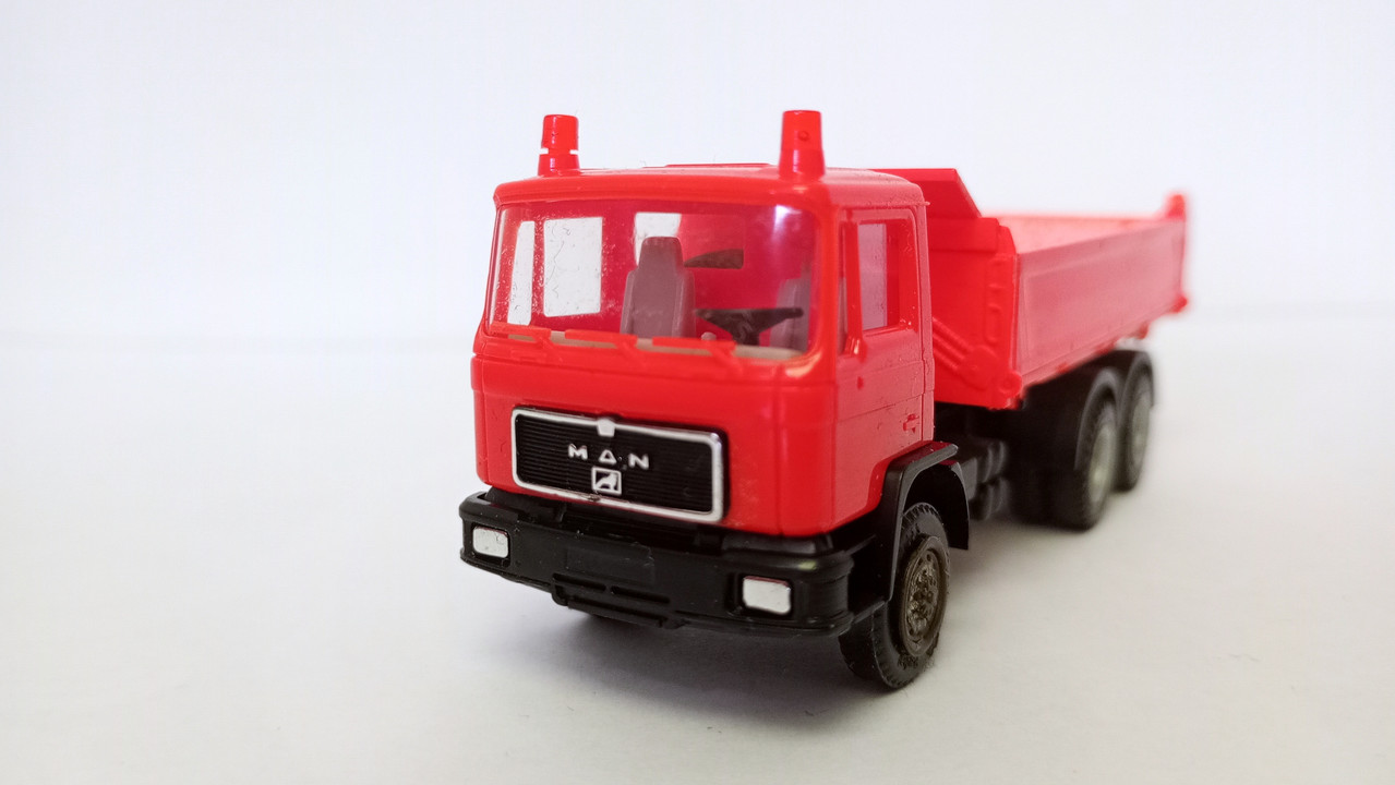 Mach (3362)