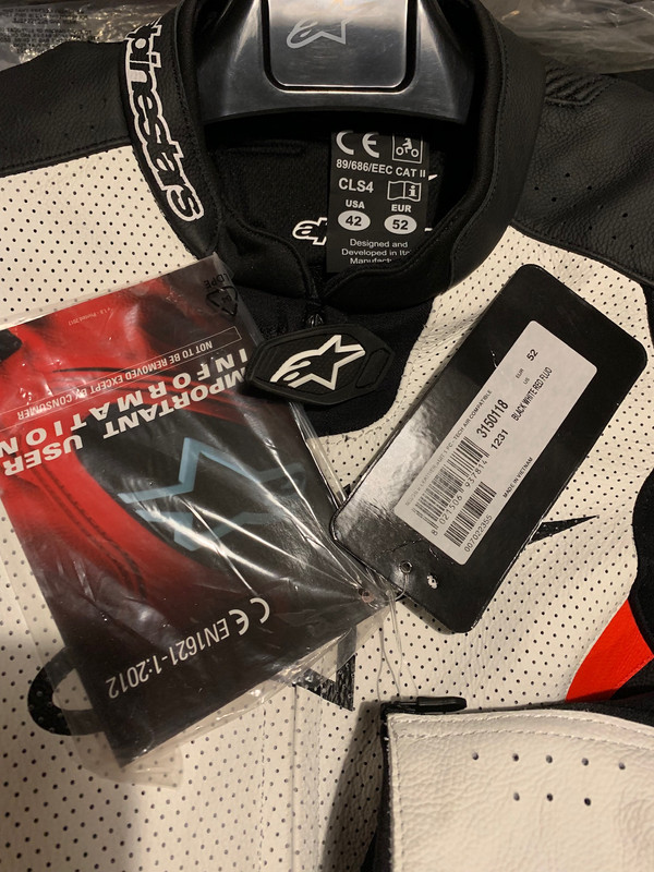 B1F81FDC-B91C-4B25-92E6-60DB9CBA09F9