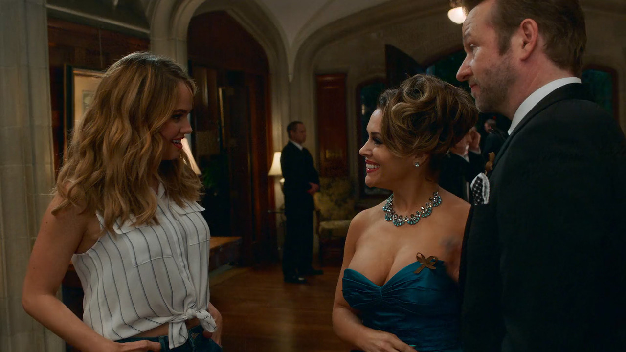 Insatiable (2018) S01E01 Pilot (1080p NF WEB-DL x265 10bit EAC3 