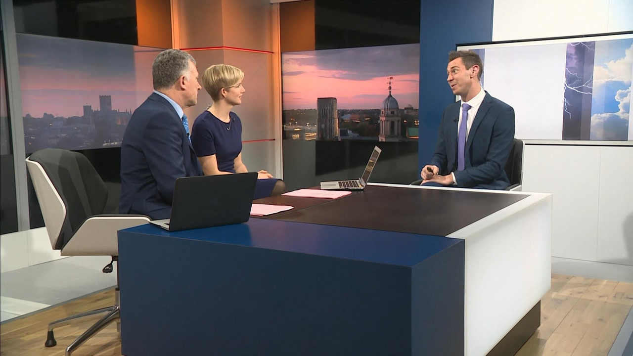 07 January - 18.00.00 - ITV News London. The latest news and wea