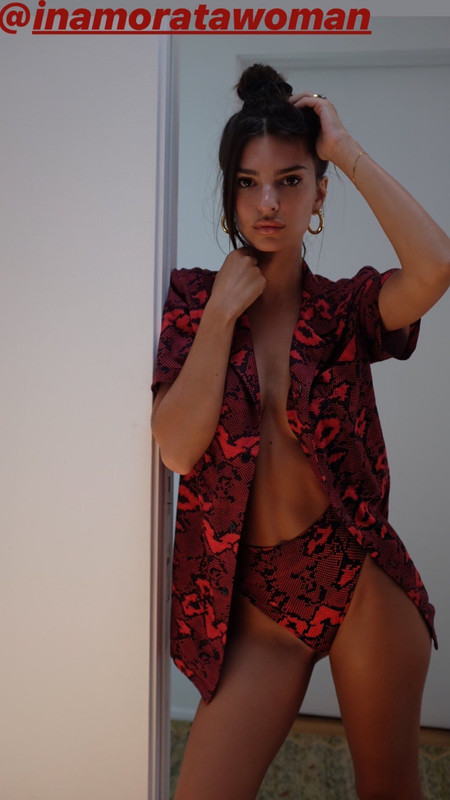 Emily-Ratajkowski-Sexy-Topless-TheFappenin(5)