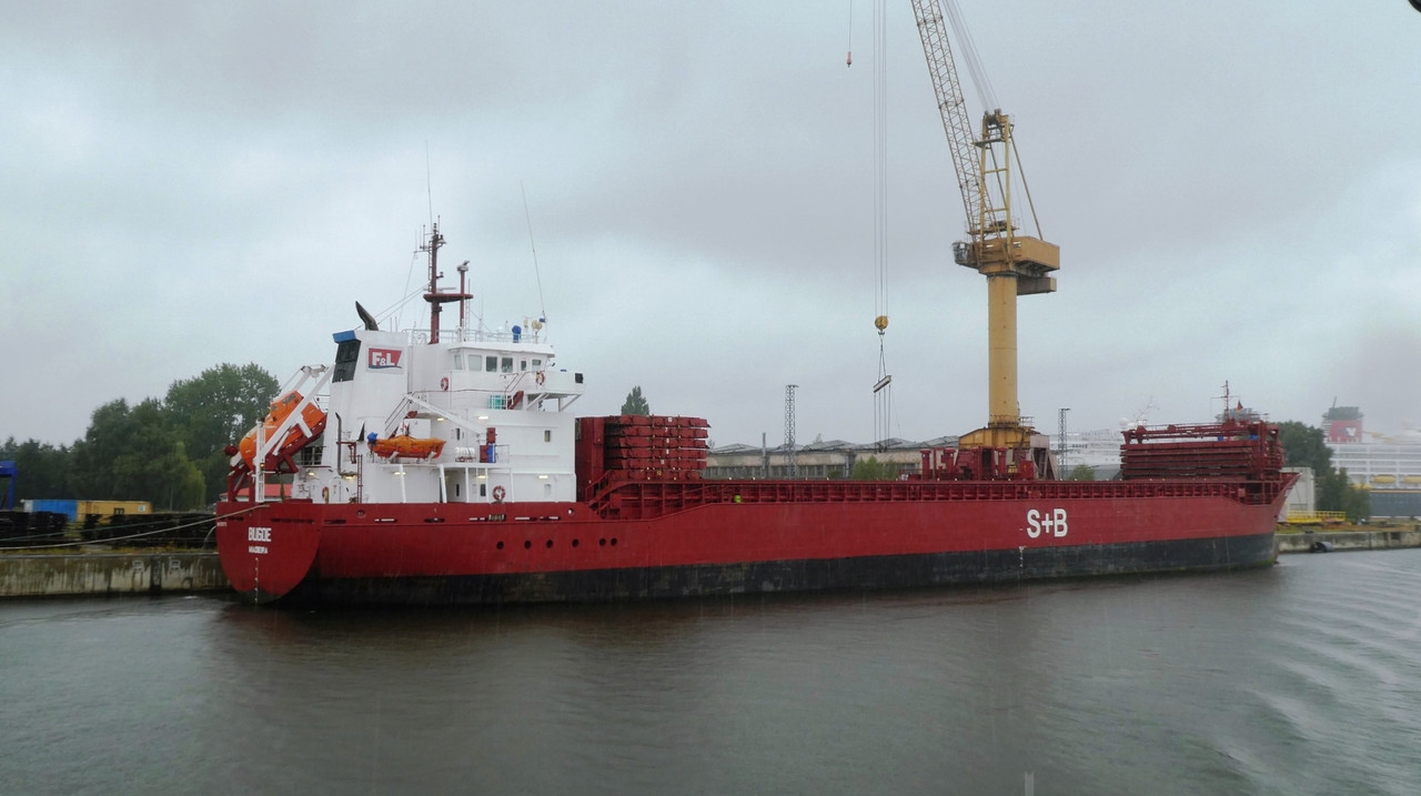 P1210617 (1940x1090)