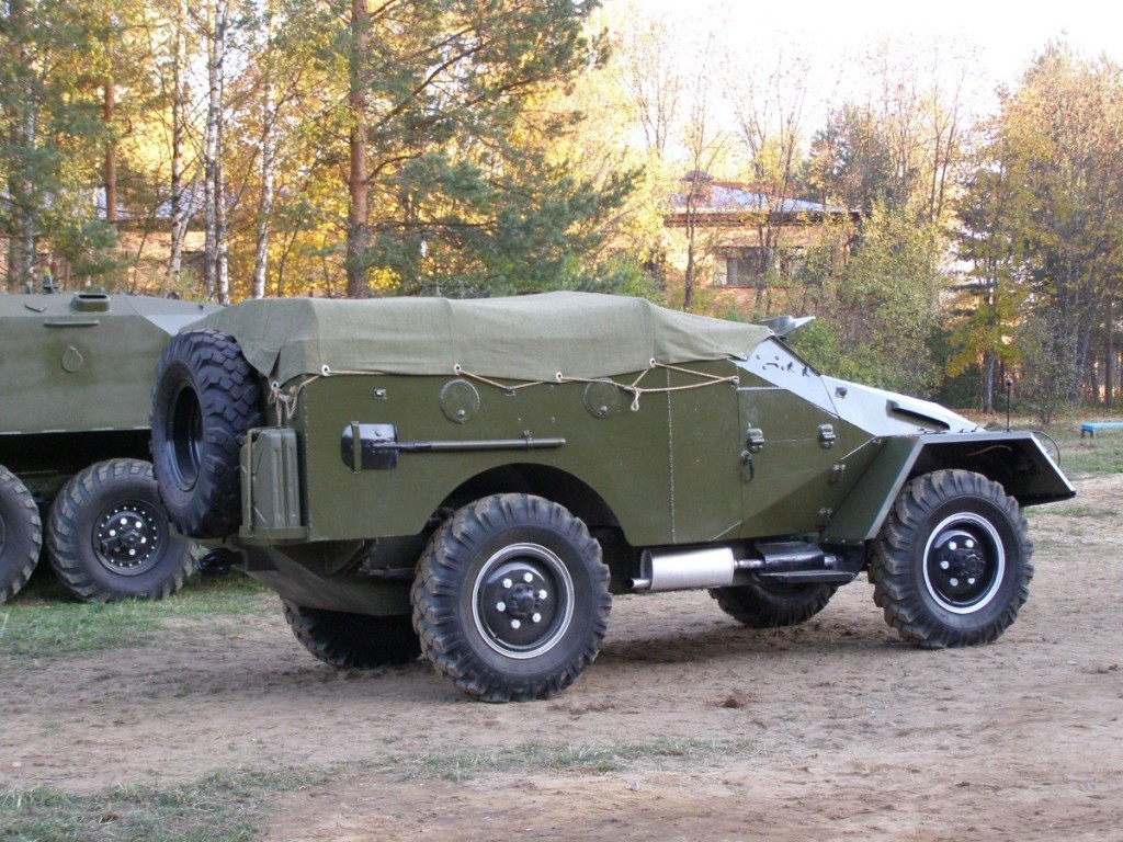 БТР-40 в цвете (2)