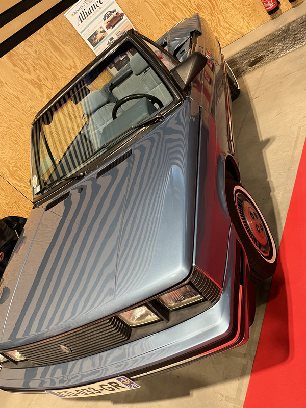 5B670B27-4DDA-4D0A-865D-E3AE451DEA47