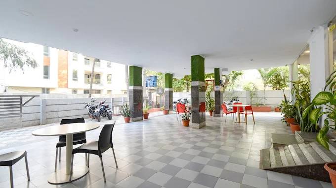 FabHotel The Cinco Primera photo 5
