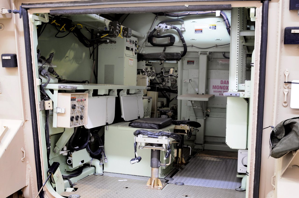 M1068A3-Lt Side Int