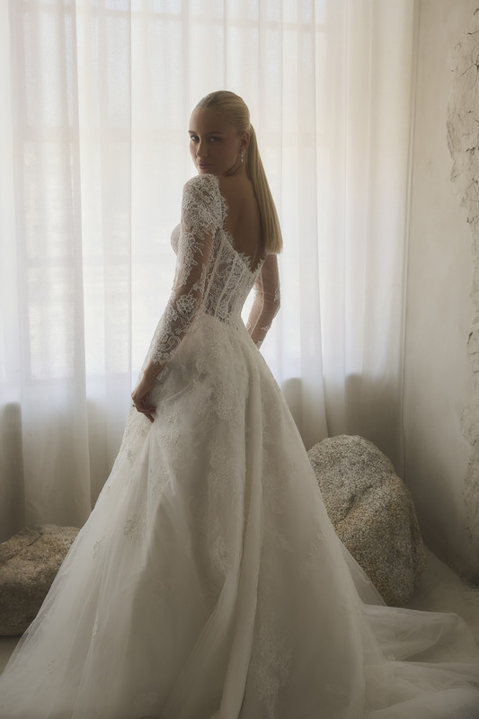 Casablanca Bridal Emmaline Back Detail