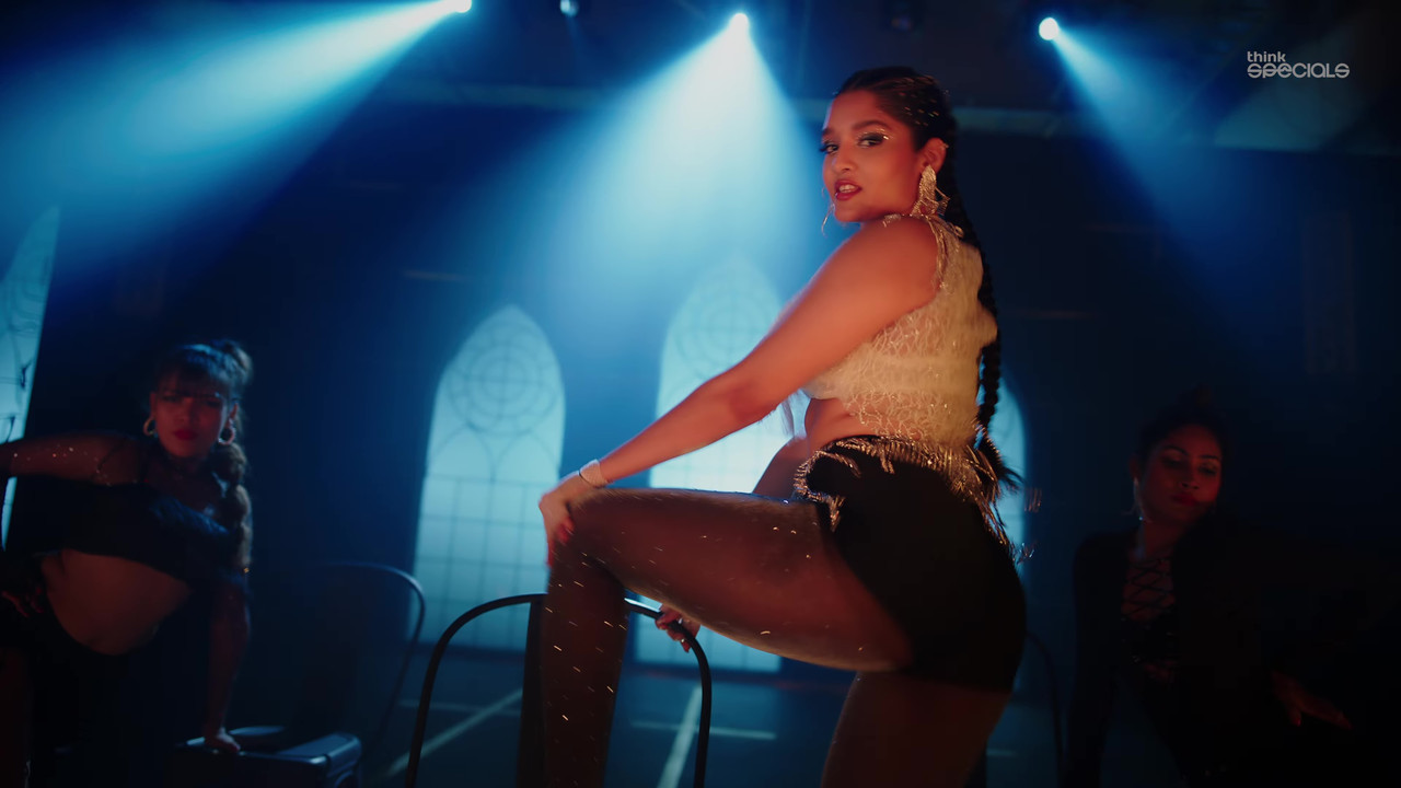 vlcsnap-2022-05-26-22h52m00s348