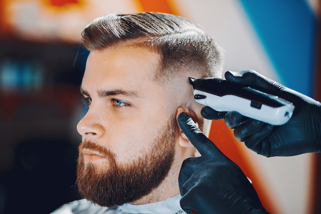 Blur Sides and Tousled Best Cut