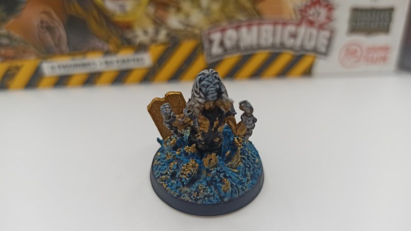 SPECIAL IRON MAIDEN ZOMBICIDE IMG-20240501-175026