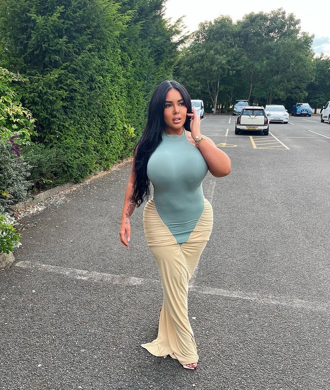 [Image: abigailkimberlyofficial-3679808941646152...-07-19.jpg]