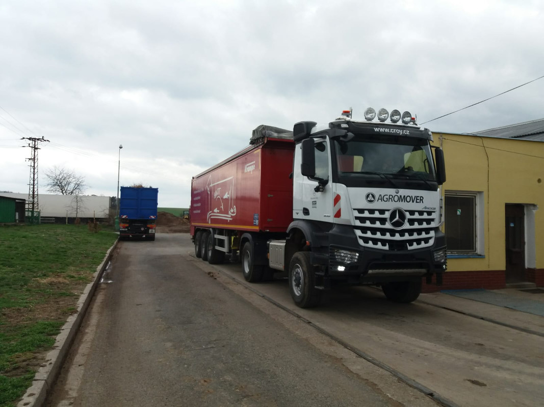 A4F71DC8-C467-436D-9122-239F804D5173