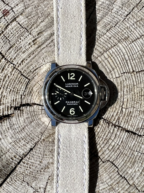 AD1A5BF3-85E1-4770-B18C-A6186AF9FB21