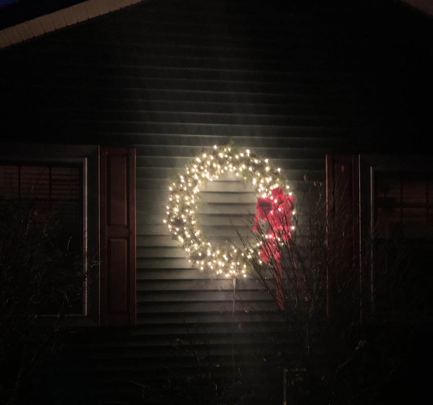 4E22F820-BEE1-4DE2-B50B-11077DA8D1E1