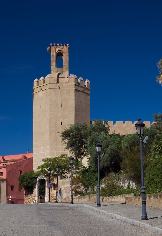 Badajoz,_Torre_Espantaperros_01-1