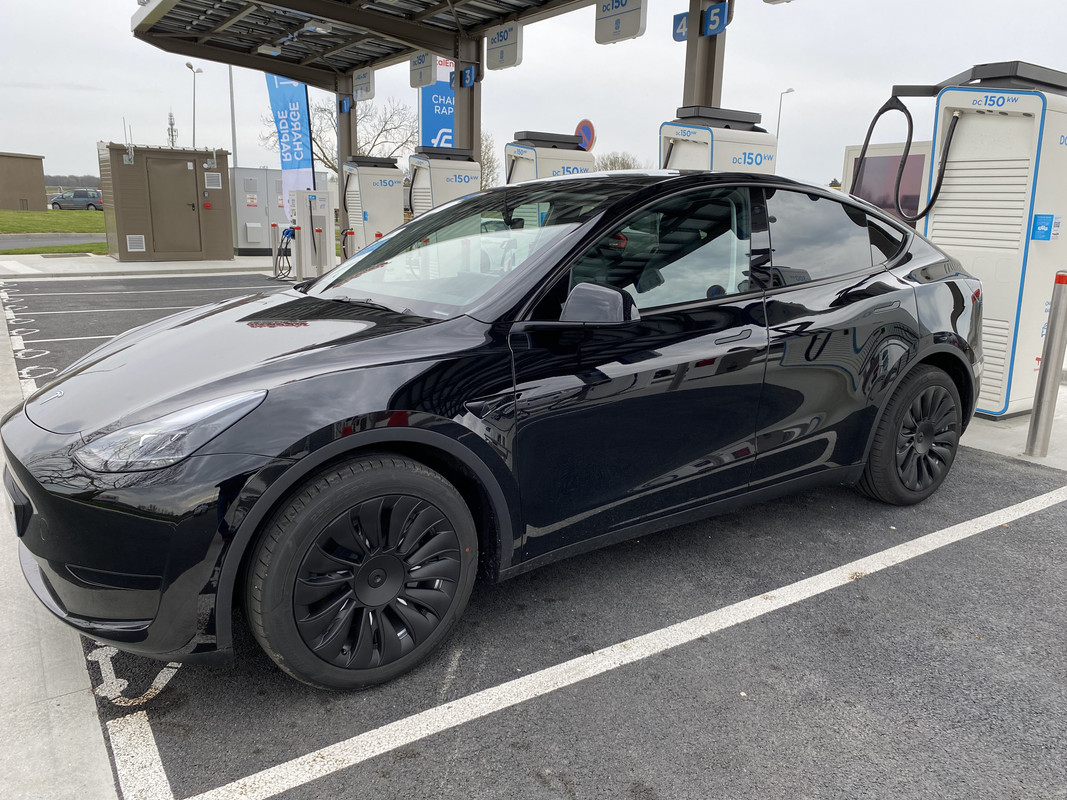 814A9C5D-24A8-484E-9E52-527B29AC2F28