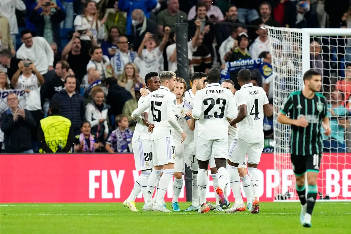 Real Madrid humilla al Celtic 5-1; se van líderes de su grupo en Champions
