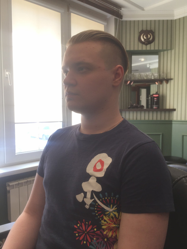 5ADE28B8-416C-4D48-B3AC-5D6EBA558D87