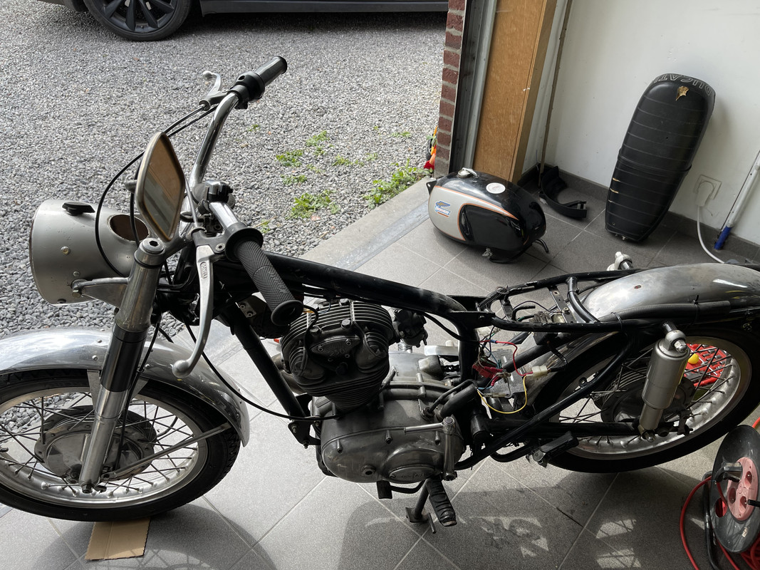 94C5F214-8D0B-4AC5-ACE4-B1C5895E75DE