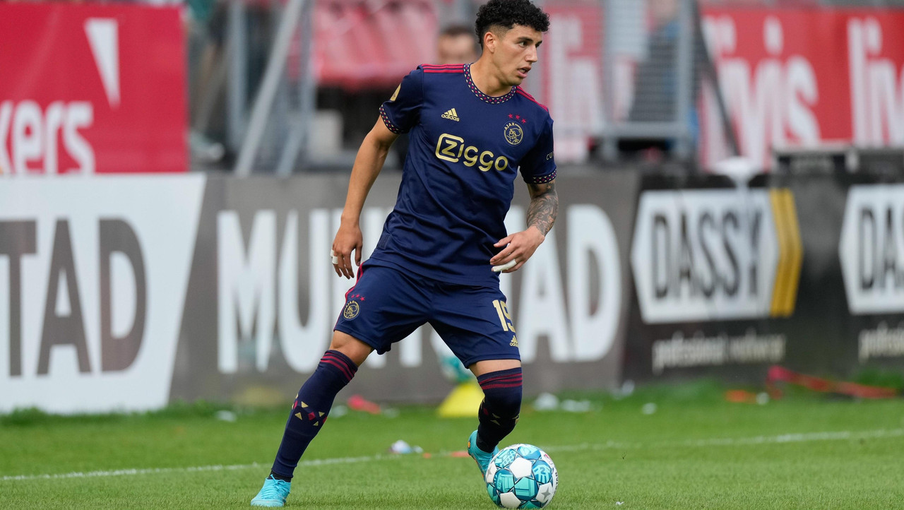 Jorge Sánchez debutó en el triunfo del Ajax sobre el Utrecht