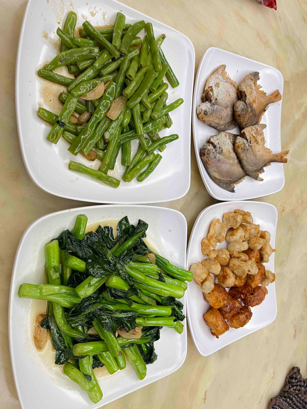 1F3E30BF-ADE1-4B65-AD49-799DBBEC95D5