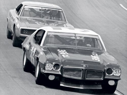 212-A6-BDA-FE6-C-47-F2-A480-2-E6-ED19-AC