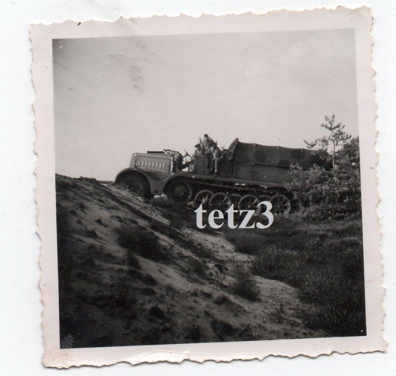 Vorm. SDkfz LKW Halbkette Kämpfer Kommandeur