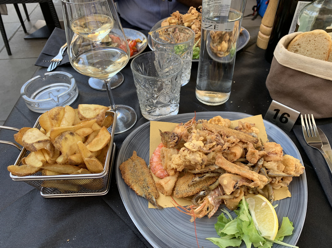 2704409C-1614-4BB8-A1A7-F82EC7367F5D