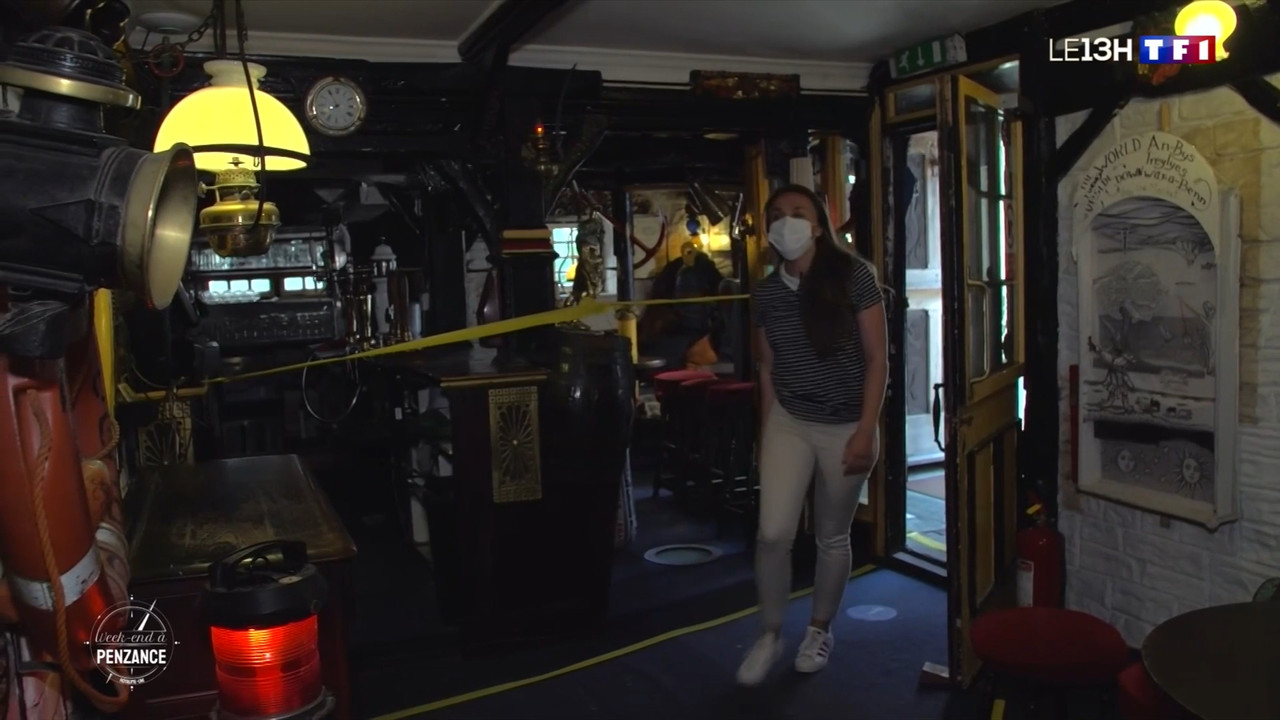 2021-08-28_13_00_TF1_Le-13h.mp4_snapshot_00.30.51.735
