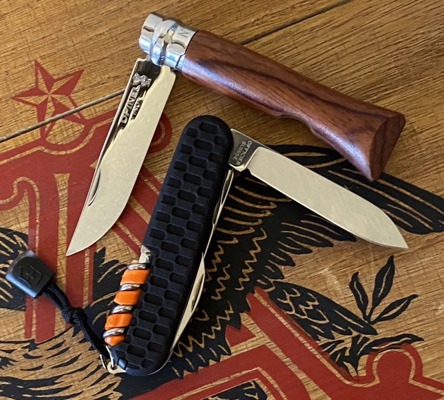 DC3C457E-E5EE-497A-BB4C-59B3BAED9545