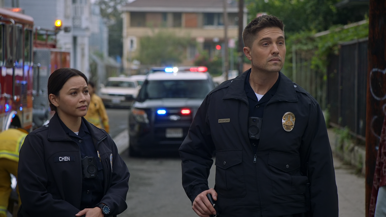 The.Rookie.S04E14.Long.Shot.1080p.10bit.AMZN.WEB-DL.DDP5.1.HEVC-Vyndros.mkv_snapshot_07.08_[2022.03.