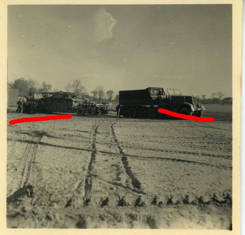 Halbkette Sturmgeschütz Brigade 203 StuG Sturmar