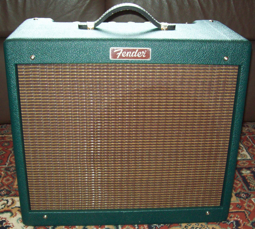 NAD: FENDER LIMITED EDITION BLUES JUNIOR IV, in BRITISH RACING 