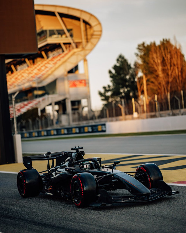 G-2Q2CIXs-AAac8s-format-jpg-name-medium.