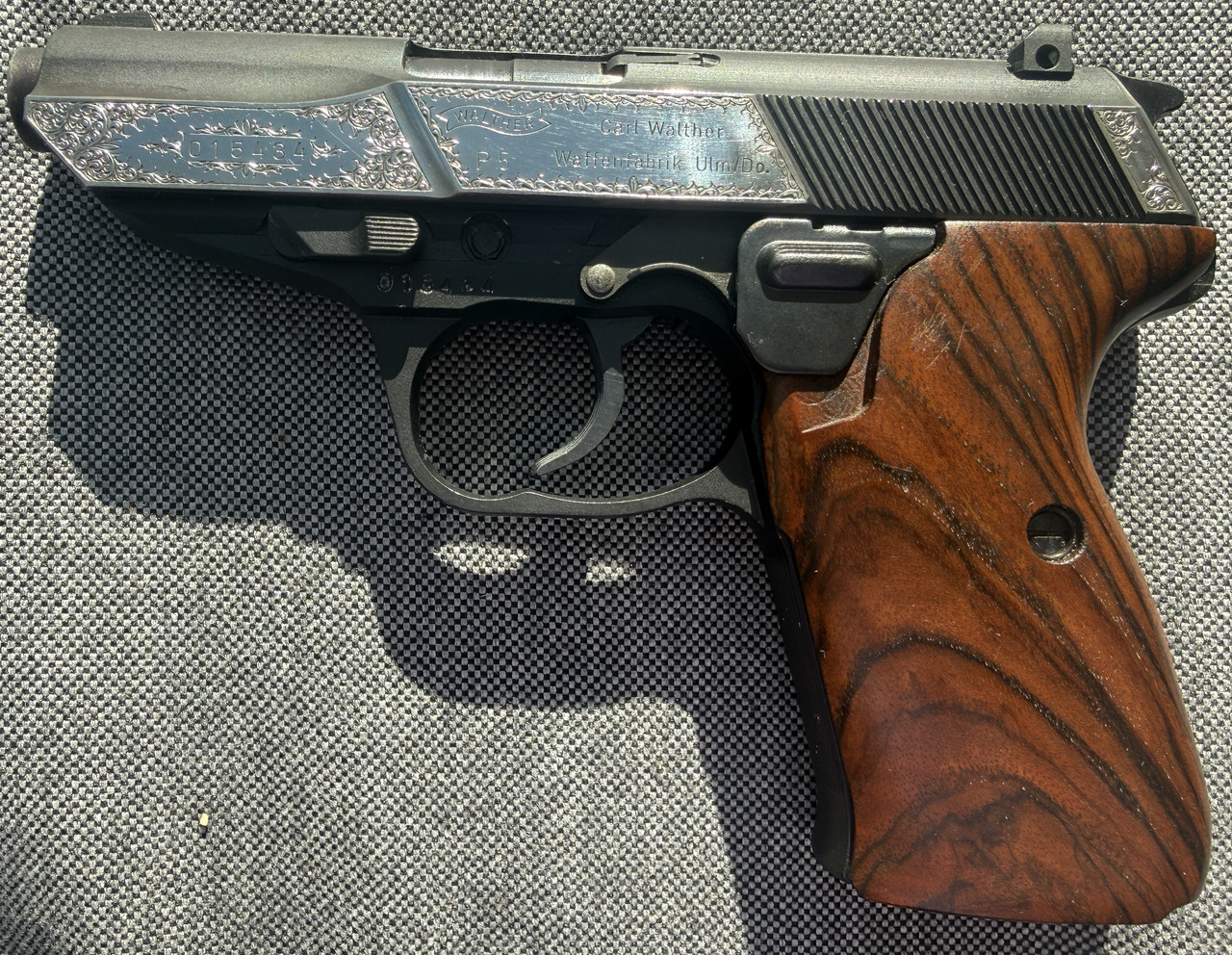 Graviertes Gewehr Ansicht 3