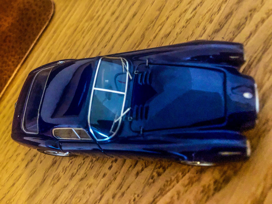 76A40D25-C3F9-4EED-8533-6AD05BD139BB