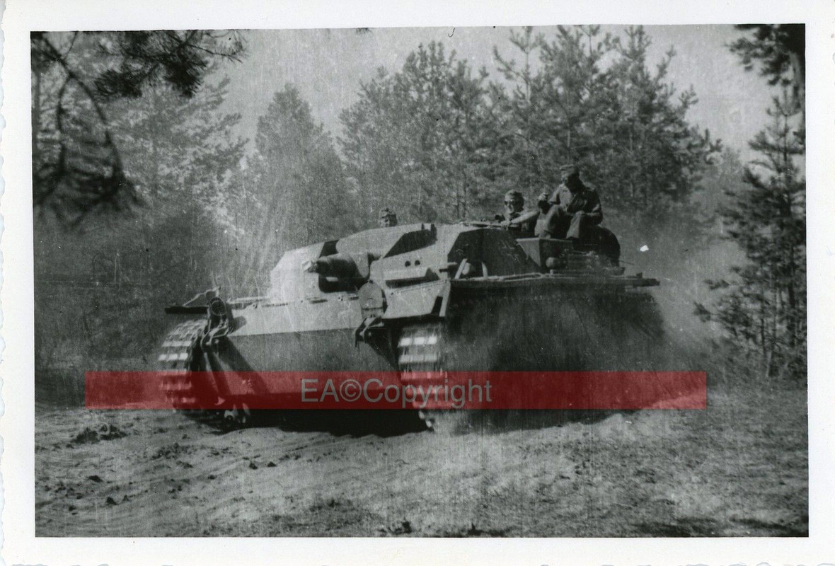 StuG Sturmgeschütz Tank Sturmartillerie Foto20