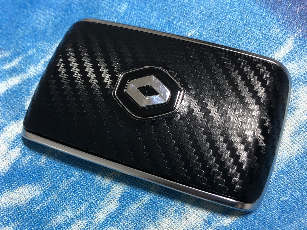 FF11E009-63A4-4C6D-A3FB-75A42714BD9D