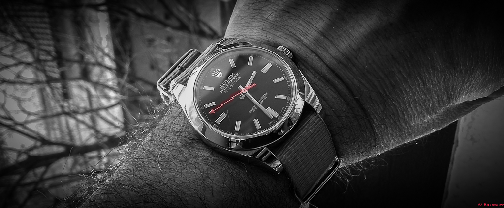 Les photos de vos Rolex en noir et blanc - Page 3 20130310-143110-3