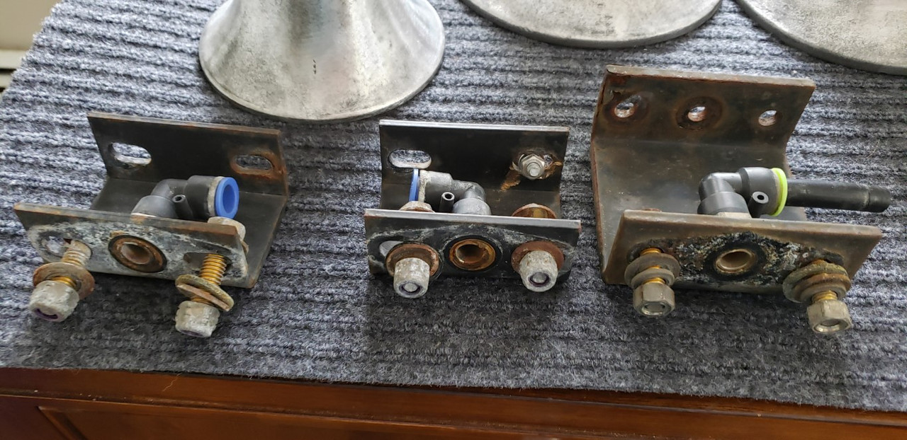 SiennaTrainHornInstall (27)