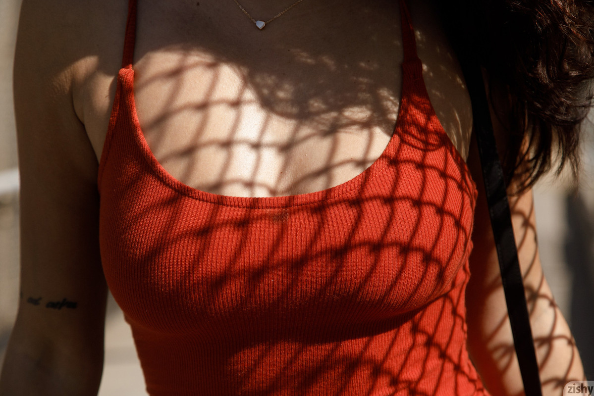 full_005_0923141327443602