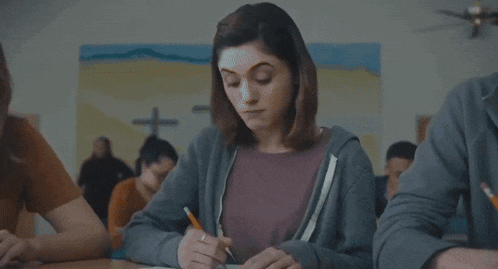 oceansjonas-natalia-dyer.gif
