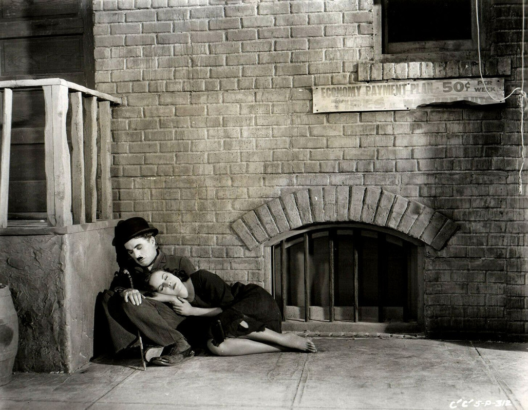 paulette_goddard_md22