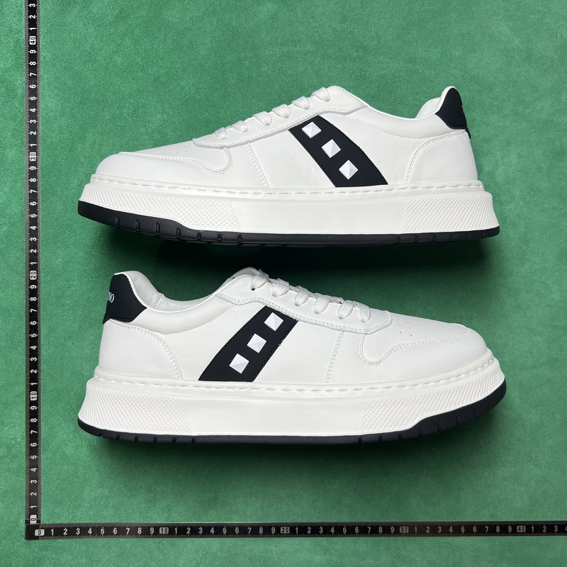 Golden Goose Super-Star