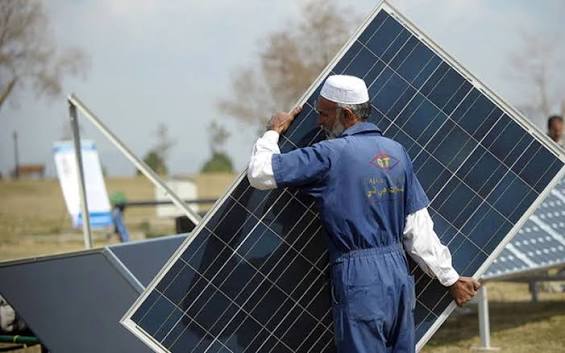 PM Shehbaz takes notice of new Nepra rules for solar consumers, directs Power Division to file review appeal