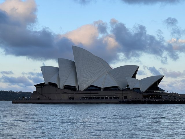 Sydney - El abrazo a Pearl (1)